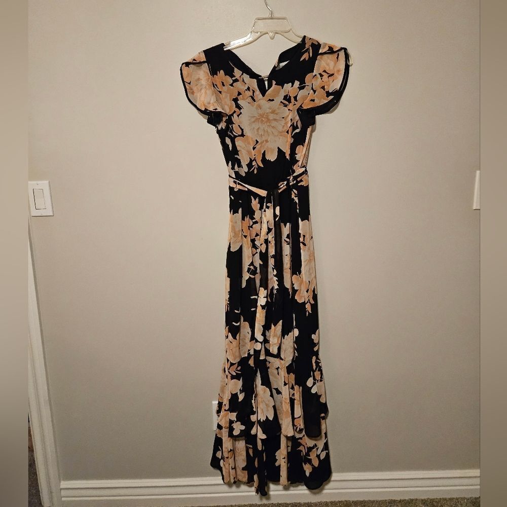 Beautiful floral Calvin Klein dress size XS